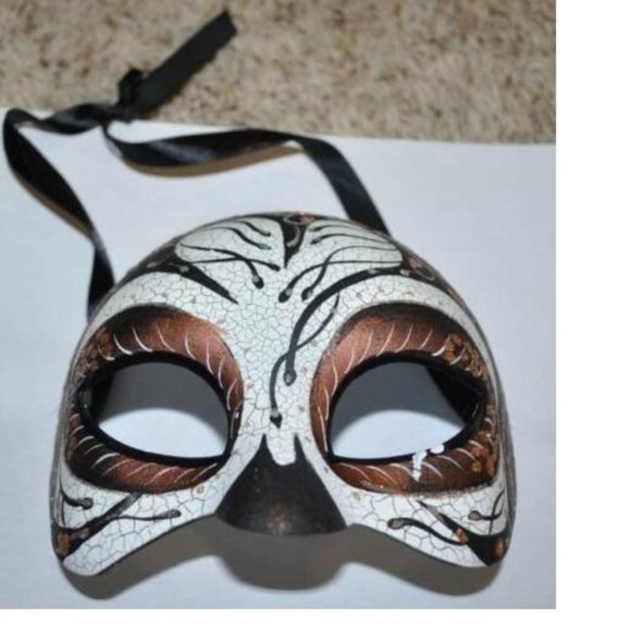 Masquerade Mask Halloween Mardi Gras White & Copper Half Cat Eye Ceramic Party - Picture 2 of 3